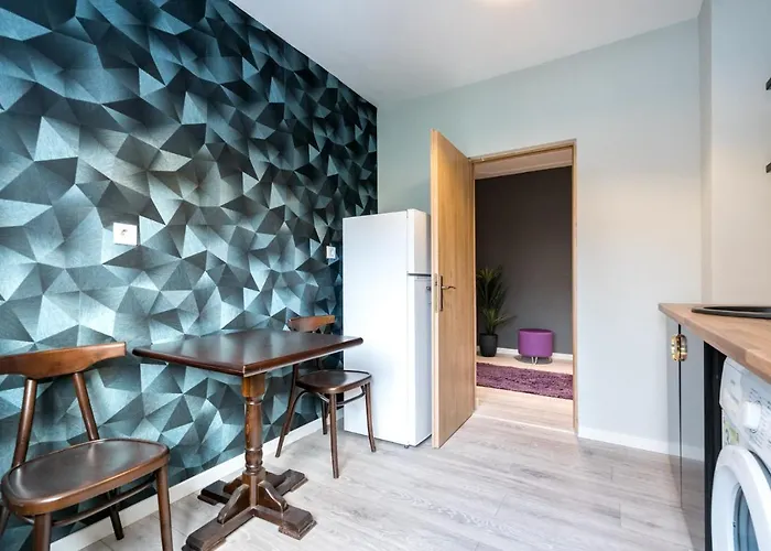 Felicity By The Park * Βουκουρέστι