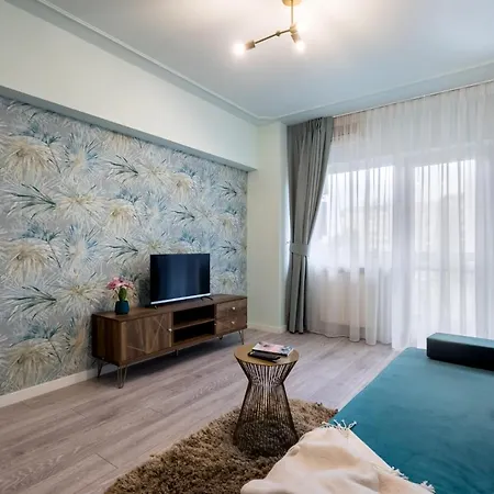 Felicity By The Park Apartament *