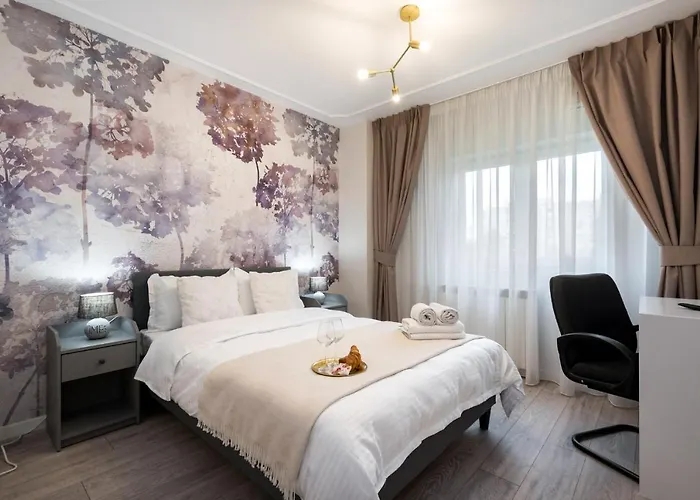 Felicity By The Park *